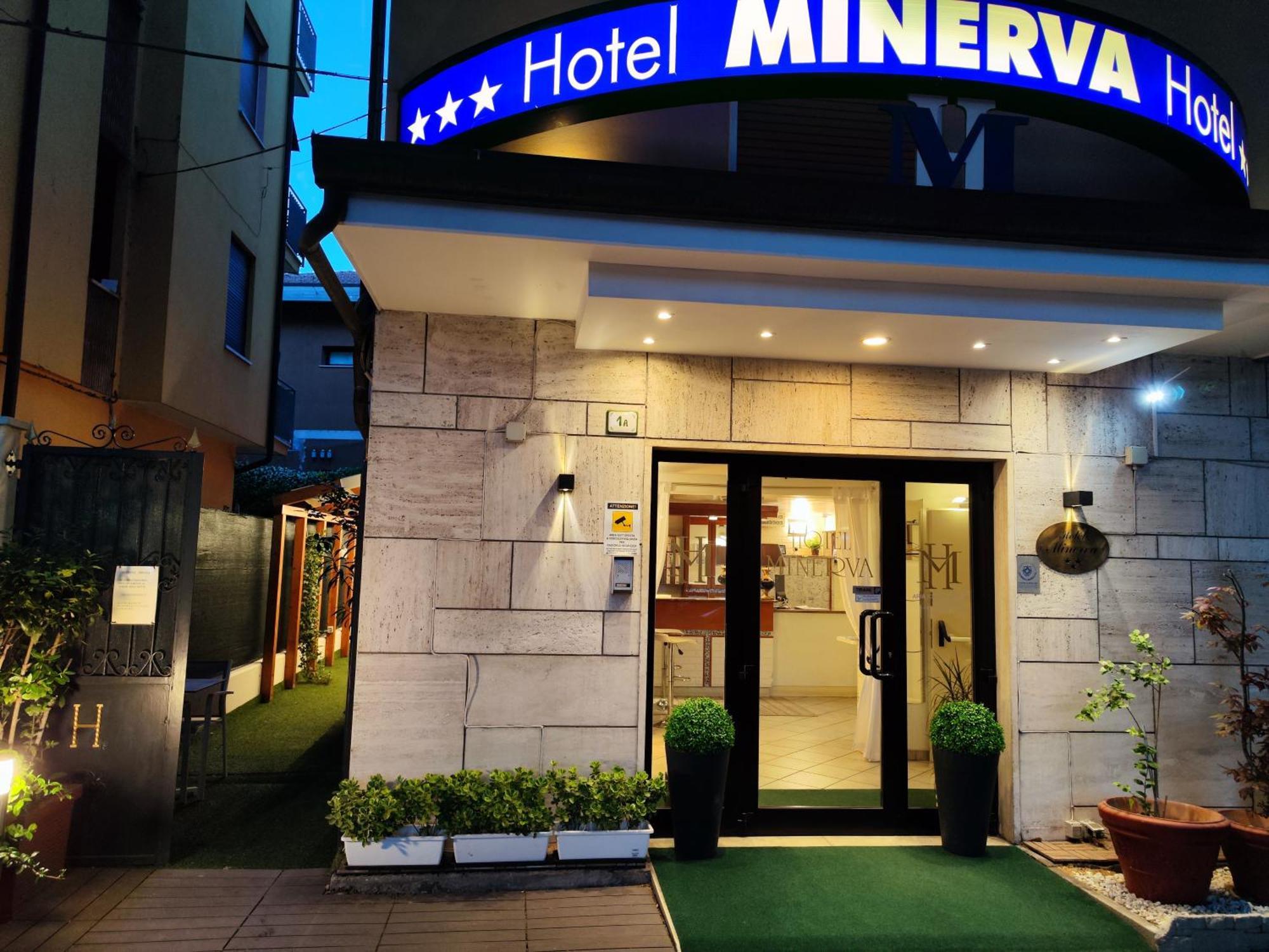 Hotel Minerva Rávena Exterior foto